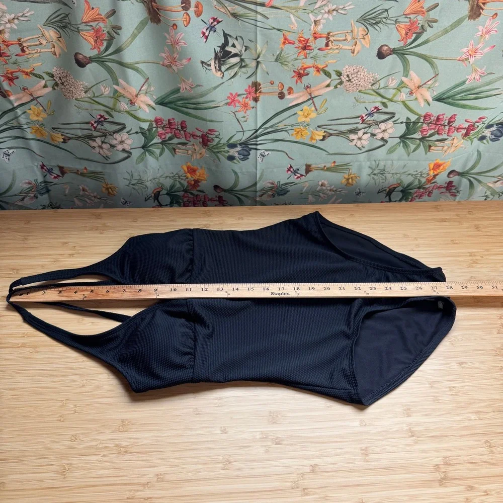 Catalina‎ Womens Black Ribbed One Piece Swimsuit Double Strap V-Neck Small 4-6